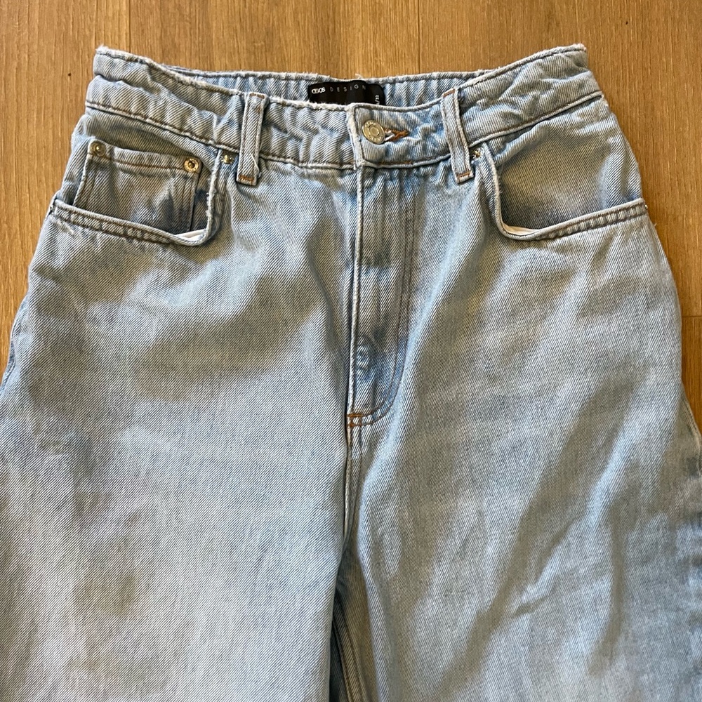 ASOS Wide Leg High Waisted Ripped Denim Jeans Light wash size 26 - Picture 3 of 5